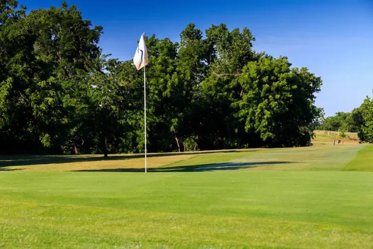 Surrey Hills Golf Club Gallery