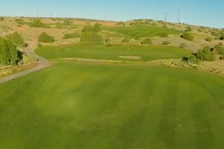 Twin Warriors Golf Club Gallery