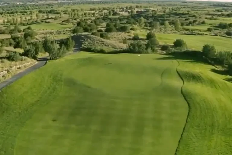 Twin Warriors Golf Club Gallery
