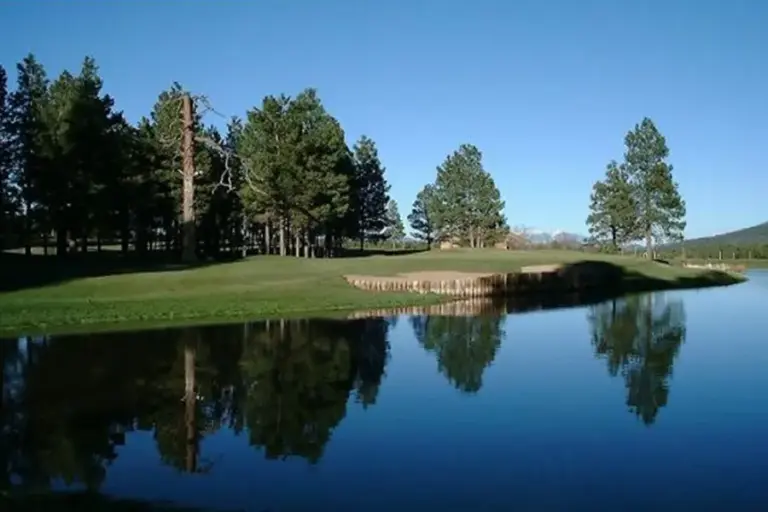 Elephant Rocks Golf Gallery