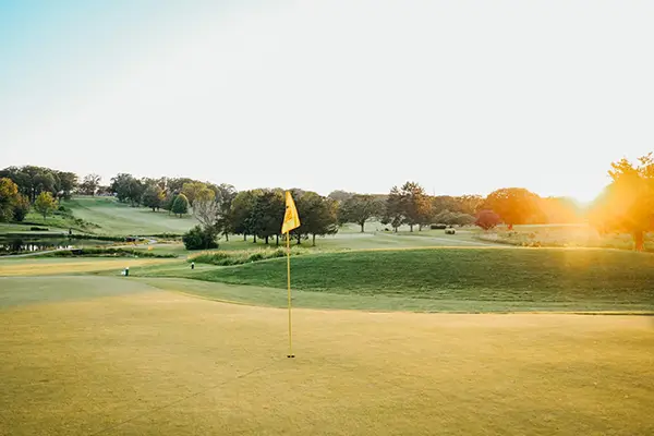 Oak Meadow Country Club Feature