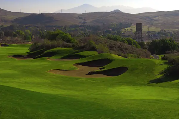 Oak Quarry Golf Feature