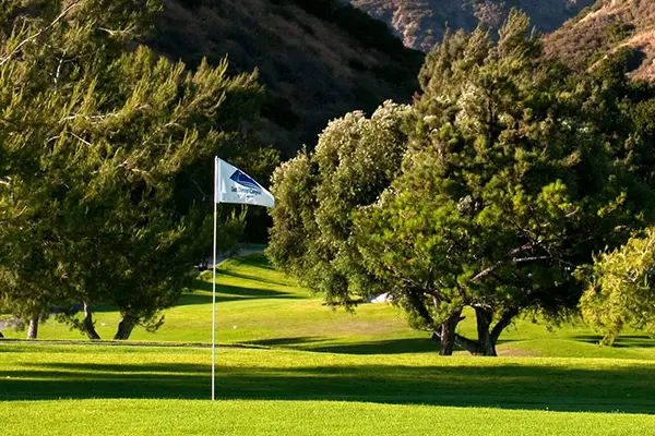 San Dimas Canyon Golf Feature